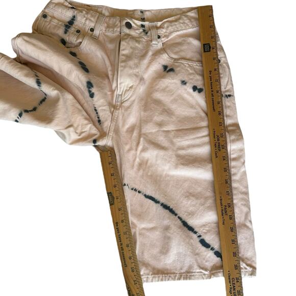 Levi's Shorts Men Size 31 Tie Dye Hippy Summer Festival Concert Travel Packable - Picture 3 of 8